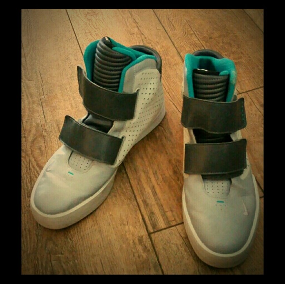 nike flystepper 2k3 pure platinum